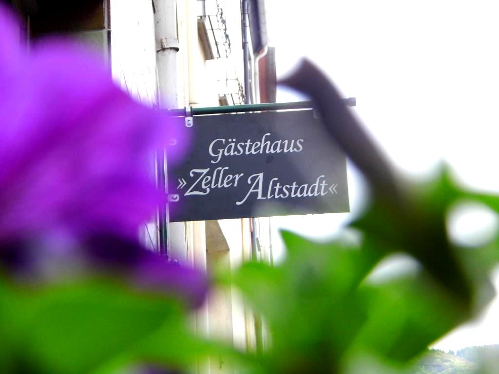 Ferienhaus Merl - Mosel Urlaub in Gästehaus Zeller Altstadt, Oberstraße 6, 56856 Zell (Mosel)